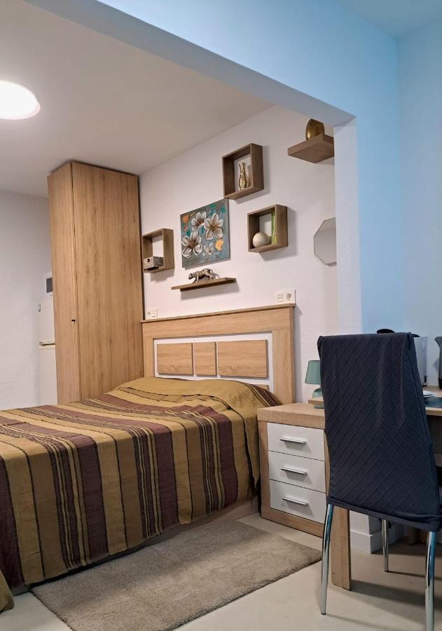 Comfortable Studio With Sea View Apartment Benidorm Exterior photo